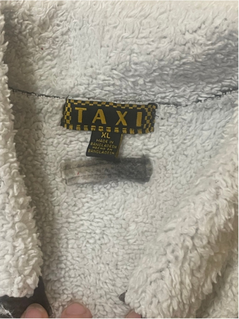 Women's TAXI Plaid Fleece Cropped shacket XL Gray White cozy button front - Picture 3 of 6